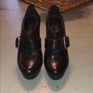 Jessica Simpson heels